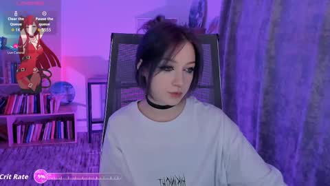 Snapshot of lii_luu chatting on 10/10/25, 10:47 LiLu online show from 10/10/25, 10:47