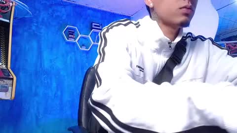 Daniel online show from 12/12/24, 12:22