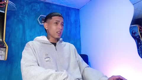 Daniel online show from 01/17/25, 01:03