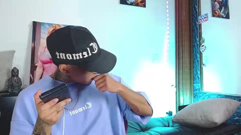 Daniel online show from 11/23/25, 01:55