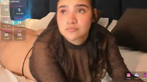 Snapshot of liiabloomm chatting on 02/22/26, 04:13 liiabloomm online show from 02/22/26, 04:13