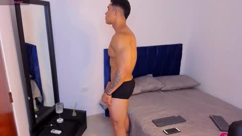 liiam_jesus online show from 10/08/25, 02:47