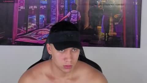 Snapshot of liiam_jesus chatting on 03/19/26, 04:22 liiam_jesus online show from 03/19/26, 04:22