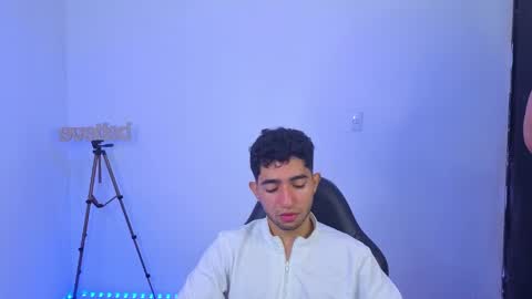 Snapshot of liiam_jesus chatting on 04/16/26, 01:23 liiam_jesus online show from 04/16/26, 01:23