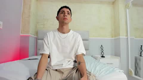 L I I A M online show from 02/03/25, 05:18