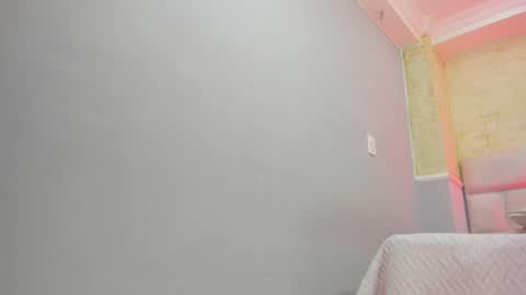 L I I A M online show from 02/26/25, 05:42