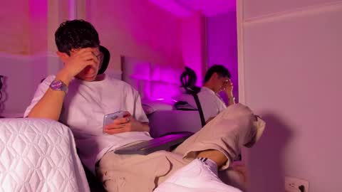 L I I A M online show from 03/05/25, 10:33