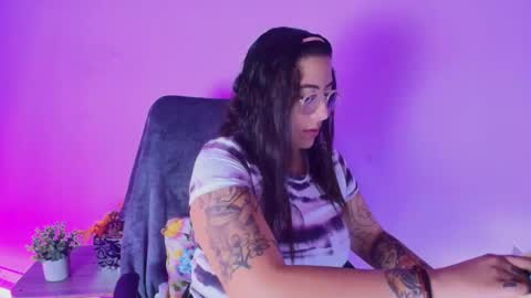         online show from 01/21/25, 11:35