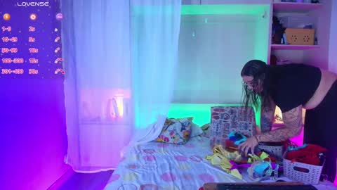         online show from 02/21/25, 11:44