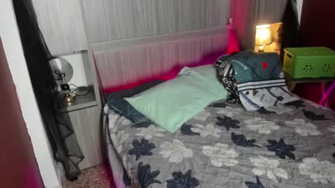         online show from 12/04/25, 11:41