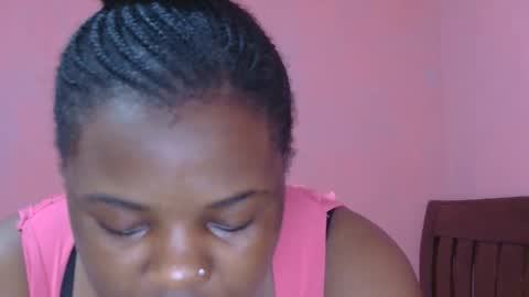 Lily online show from 10/25/25, 11:07