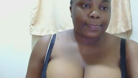 Snapshot of liilcutiee chatting on 04/27/26, 09:13 Lily online show from 04/27/26, 09:13