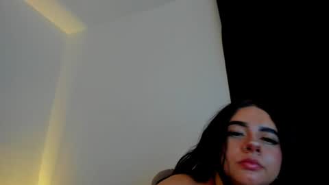 Snapshot of liily_moore chatting on 07/16/26, 08:42 Lily Moore online show from 07/16/26, 08:42