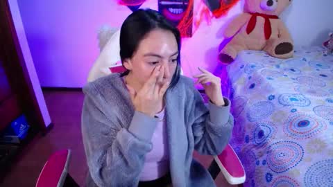 Snapshot of lika_little3 chatting on 11/02/25, 07:22 Liika online show from 11/02/25, 07:22