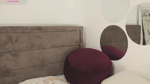 Snapshot of likaaberry chatting on 10/01/25, 10:10 likaaberry online show from 10/01/25, 10:10