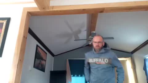 St pierre online show from 03/21/26, 03:48