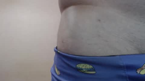 Snapshot of likwidator84 chatting on 09/19/25, 10:38 Maximus online show from 09/19/25, 10:38