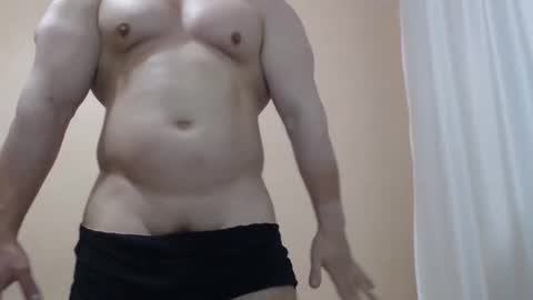 Snapshot of likwidator84 chatting on 10/29/25, 10:50 Maximus online show from 10/29/25, 10:50