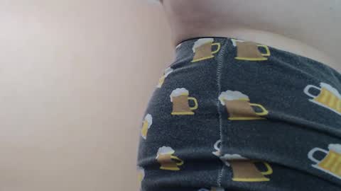 Snapshot of likwidator84 chatting on 05/17/26, 01:03 Maximus online show from 05/17/26, 01:03