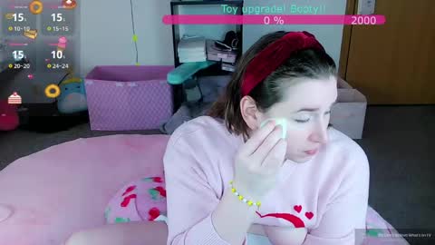 Snapshot of lil_alison_heart chatting on 04/25/26, 04:59 Lil Alison Heart online show from 04/25/26, 04:59