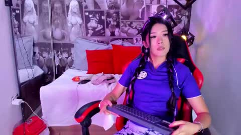 Lili Cey online show from 09/19/25, 07:58