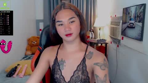 LILY online show from 01/09/25, 01:56