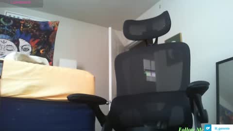 lil gemmie online show from 10/02/25, 03:08