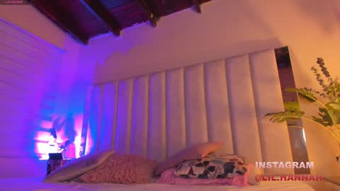 Hanna online show from 12/23/24, 11:47