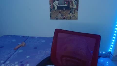 Snapshot of lil_lisaa chatting on 02/23/25, 08:17 Lisaa online show from 02/23/25, 08:17