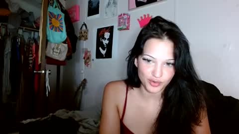 Snapshot of lil_luluvert chatting on 04/11/26, 03:22 lil_luluvert online show from 04/11/26, 03:22