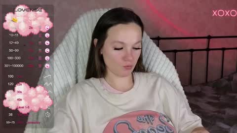 little moon online show from 03/03/25, 04:14