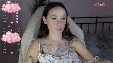 little moon online show from 11/15/25, 08:05