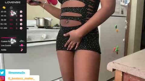 MOMMA LUV online show from 01/30/25, 02:58