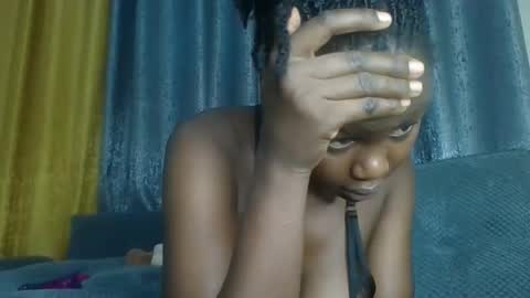 Snapshot of lil_shwaty chatting on 03/06/26, 06:48 brinna online show from 03/06/26, 06:48