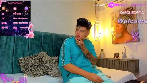 Snapshot of lila_and_max_ chatting on 12/20/24, 05:14 LILA online show from 12/20/24, 05:14