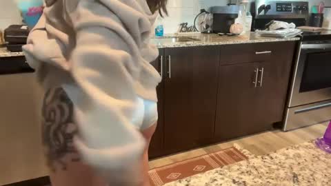 lila_davidson online show from 01/14/25, 07:32