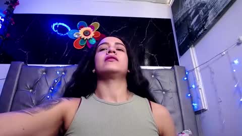   online show from 02/19/25, 02:34