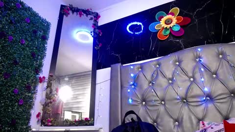   online show from 02/24/25, 11:32