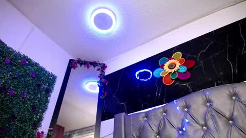   online show from 03/03/25, 11:55