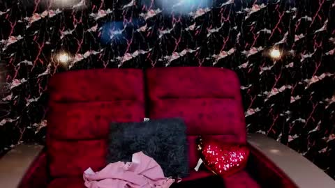 Snapshot of lila_horney chatting on 04/05/26, 12:35 Lila online show from 04/05/26, 12:35