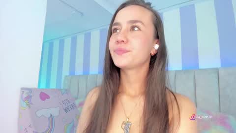 Snapshot of lila_rush_ chatting on 02/13/25, 10:43 Lila  online show from 02/13/25, 10:43