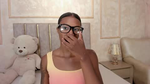 Snapshot of lilabeily chatting on 11/11/25, 07:36 lila bailey online show from 11/11/25, 07:36