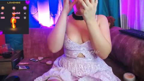 Jen online show from 02/27/25, 10:37