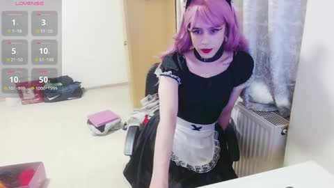 lilah_ts online show from 02/02/25, 03:21