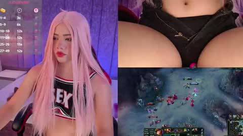 Lila online show from 11/21/25, 03:16