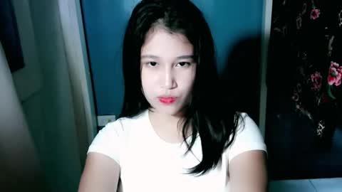 Snapshot of lilatmaho chatting on 02/21/26, 12:28 Im Rain online show from 02/21/26, 12:28