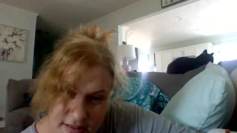 Snapshot of lilbart88 chatting on 08/07/26, 03:58 lilbart88 online show from 08/07/26, 03:58