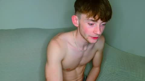 Snapshot of lilbearxxxx chatting on 03/10/26, 11:32 lilbearxxxx online show from 03/10/26, 11:32