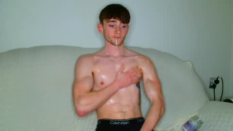 Snapshot of lilbearxxxx chatting on 03/25/26, 12:49 lilbearxxxx online show from 03/25/26, 12:49