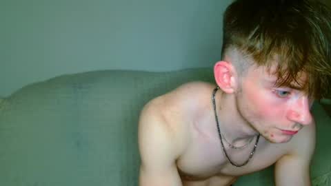 Snapshot of lilbearxxxx chatting on 04/26/26, 12:08 lilbearxxxx online show from 04/26/26, 12:08